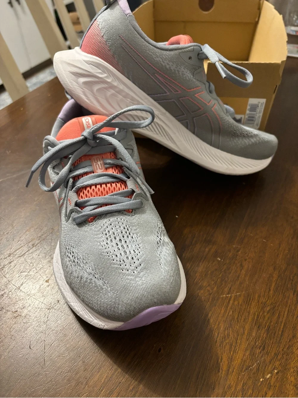Asics Women's Gel Cumulus 25 Gray Running Shoes with Pink and Purple Accents - Picture 3 of 5